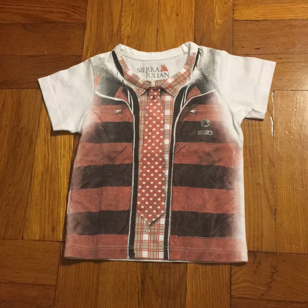 Sierra Julian tee shirt
